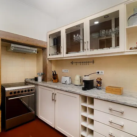 Whome Elegant In Lisbon's Historic Bairro Alto Lissabon