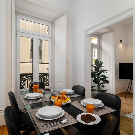 Whome Elegant In Lisbon's Historic Bairro Alto Apartament Lizbona